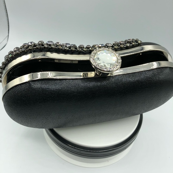 Elegant ladies black decorated in stainless - Picture 4 of 4